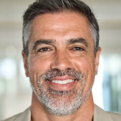 author-pic