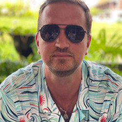 author-pic