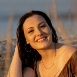 author-pic